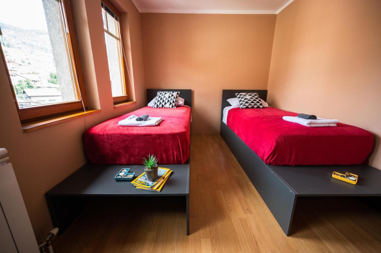 Duplex Apartment For Up To 12 People- Old Town サラエヴォ エクステリア 写真